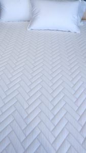 Wright Mattress Review - Is that the RIGHT mattress? 2 wright-mattress-review-girl-on-the-mattress-32